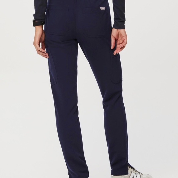 Figs High Waisted Yola Skinny Scrub Pants - Picture 3 of 3